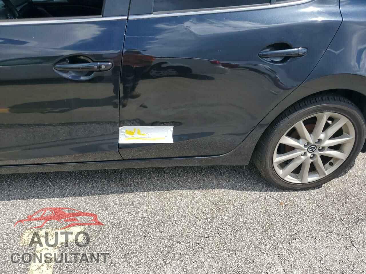 MAZDA 3 2017 - 3MZBN1V79HM110251