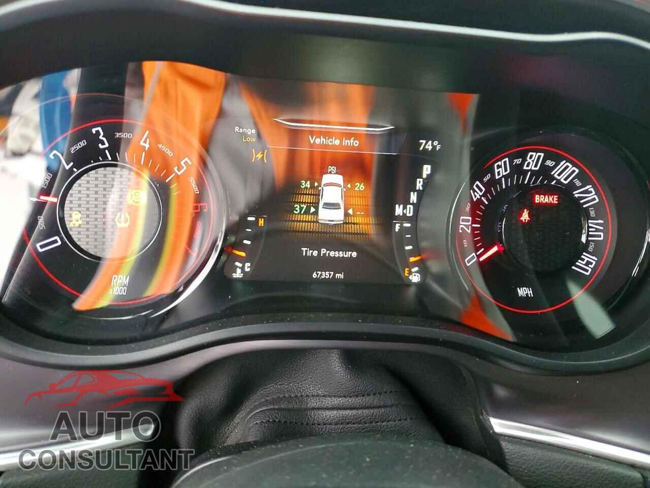 DODGE CHALLENGER 2016 - 2C3CDZBT4GH113988