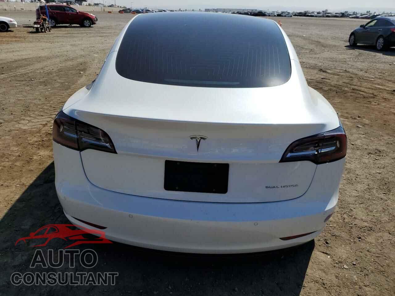 TESLA MODEL 3 2019 - 5YJ3E1EB6KF390105