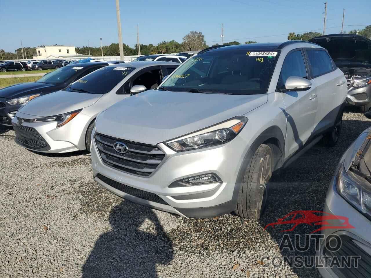 HYUNDAI TUCSON 2018 - KM8J33A24JU690774