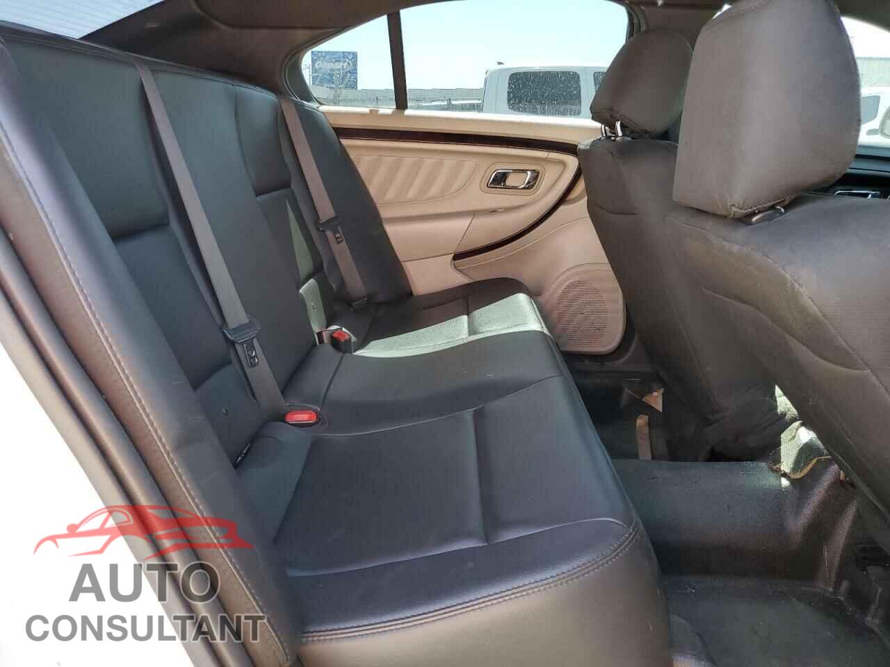 FORD TAURUS 2017 - 1FAHP2L87HG145556