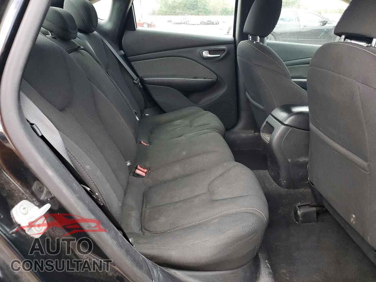 DODGE DART 2013 - 1C3CDFBA6DD323840