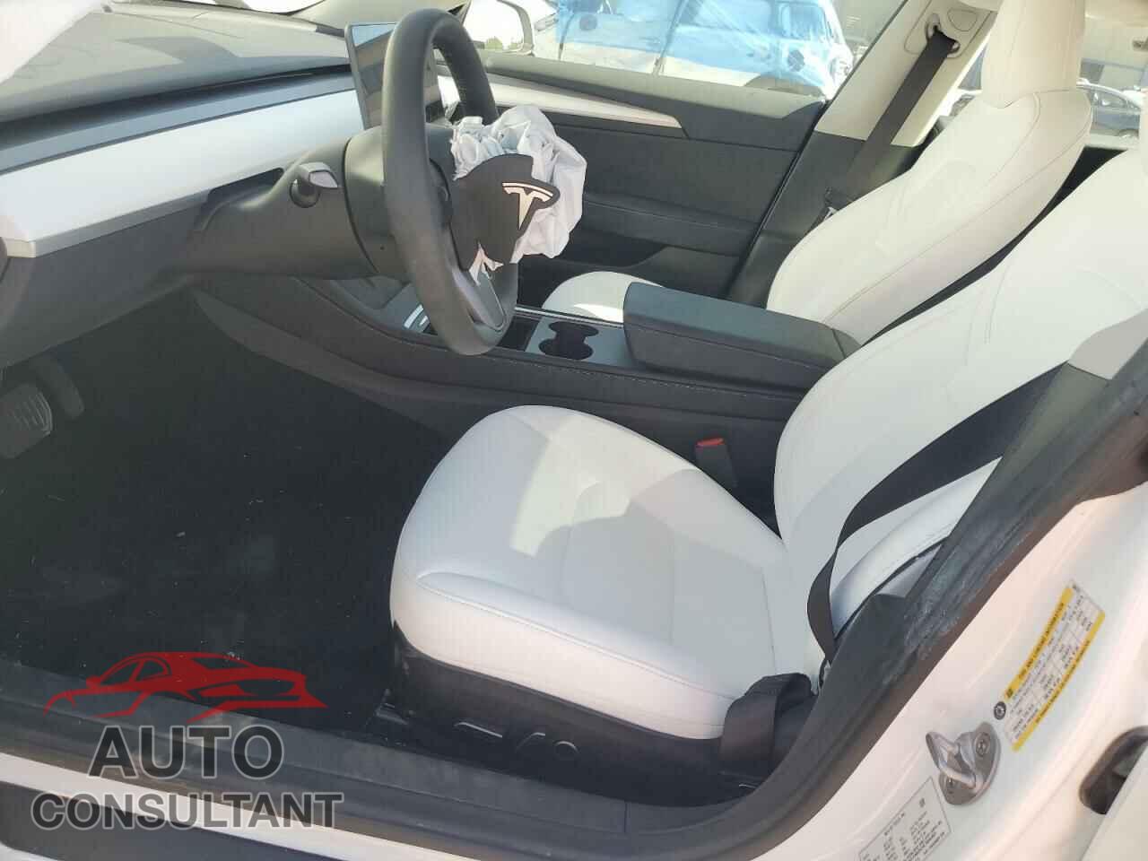 TESLA MODEL 3 2023 - 5YJ3E1EB6PF608373