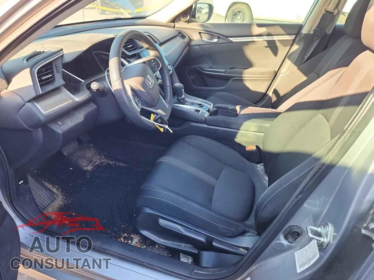 HONDA CIVIC 2017 - 19XFC2F77HE073600