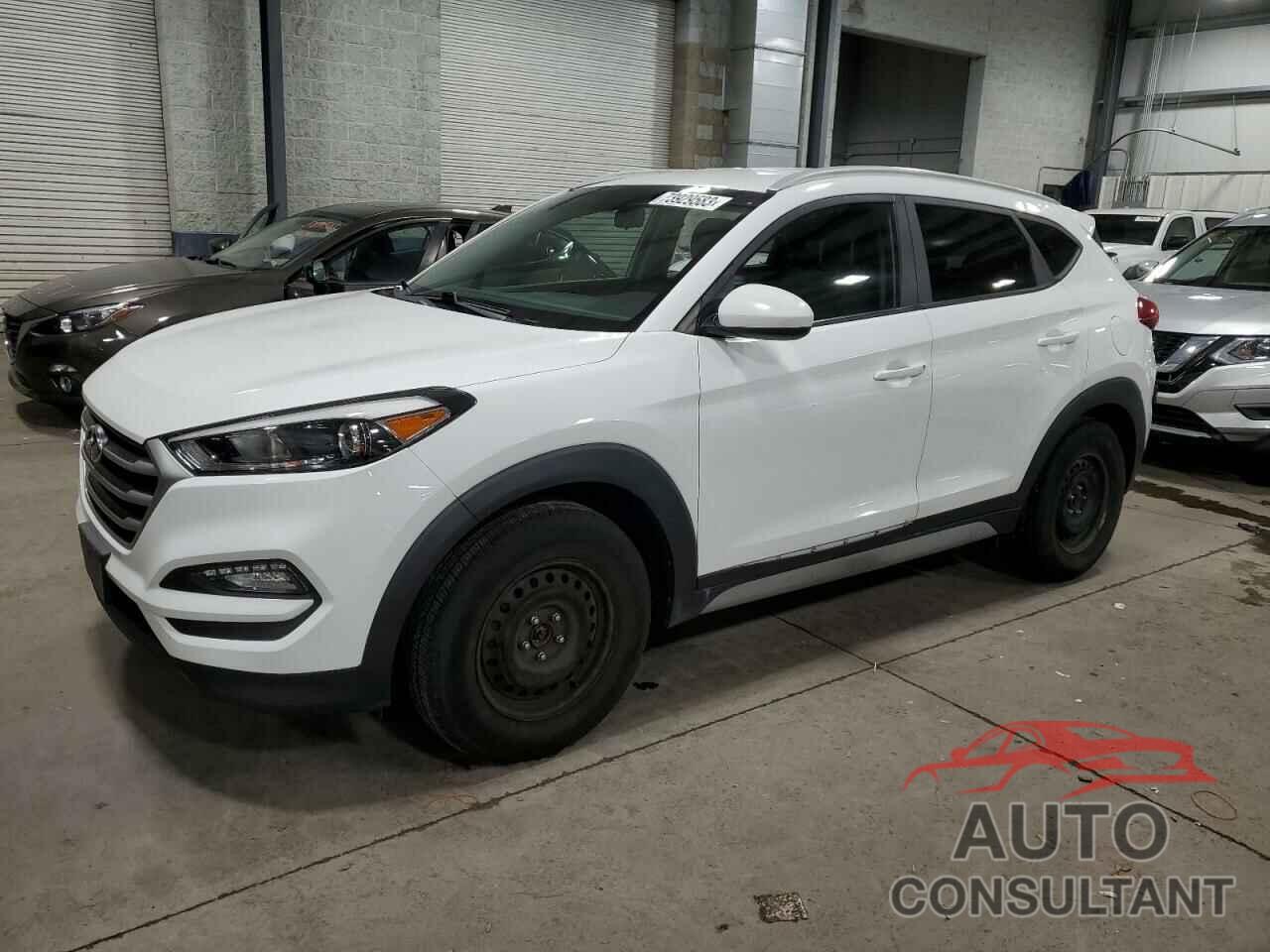 HYUNDAI TUCSON 2017 - KM8J3CA47HU481427