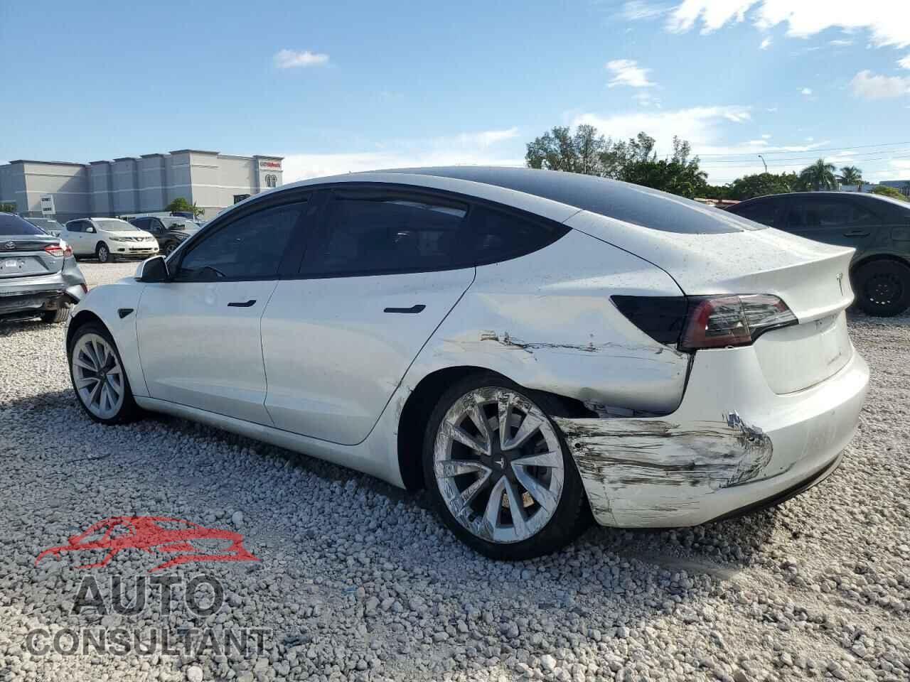 TESLA MODEL 3 2022 - 5YJ3E1EA7NF368951