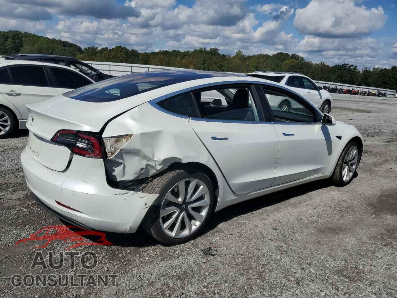 TESLA MODEL 3 2018 - 5YJ3E1EA6JF164894