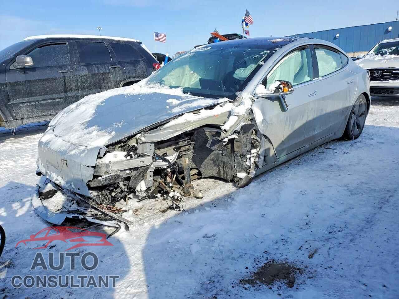 TESLA MODEL 3 2018 - 5YJ3E1EA4JF037223