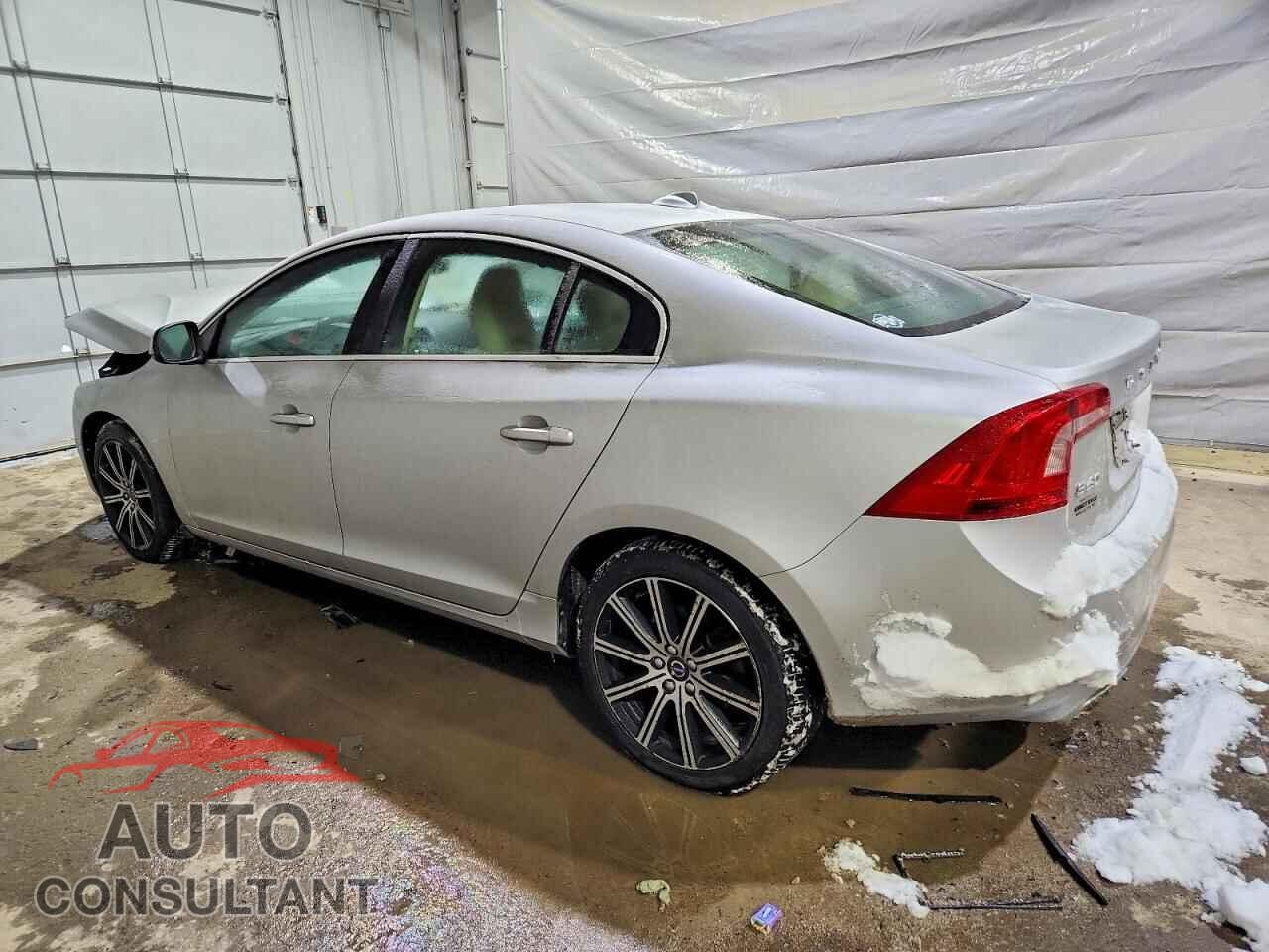VOLVO S60 2018 - LYV402TK9JB166368