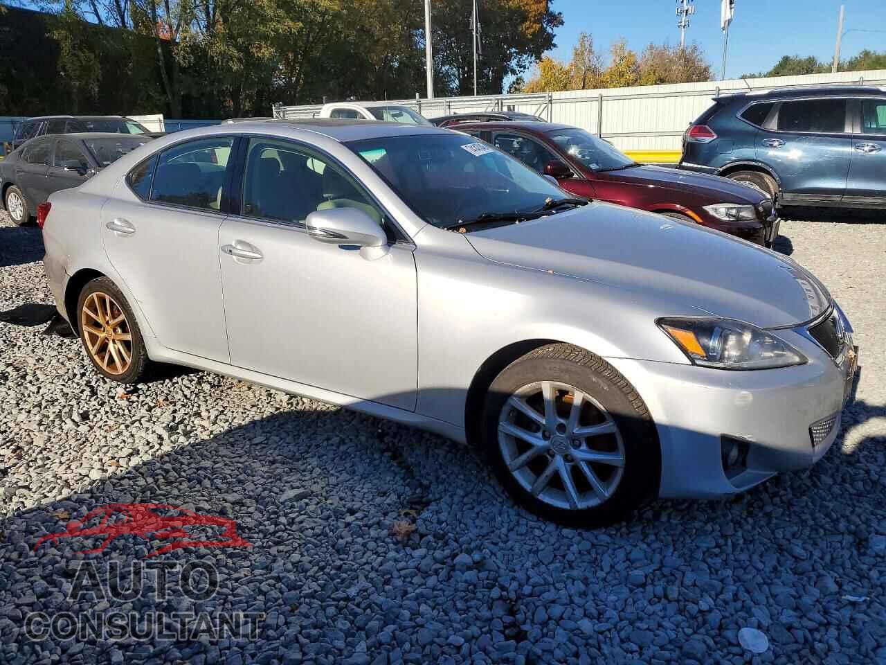 LEXUS IS 2012 - JTHCF5C23C5055702