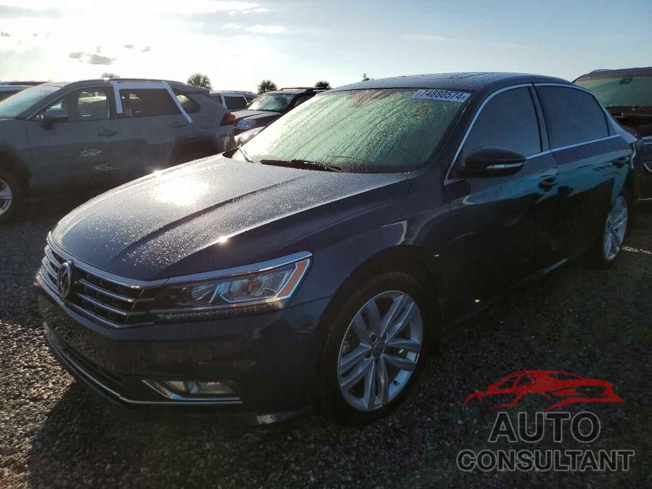 VOLKSWAGEN PASSAT 2018 - 1VWBA7A3XJC024441