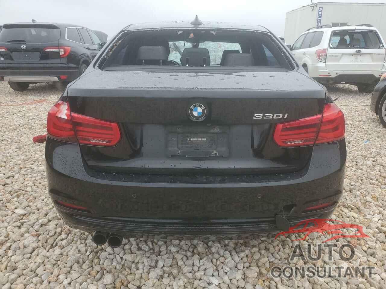 BMW 3 SERIES 2017 - WBA8B9G54HNU51706