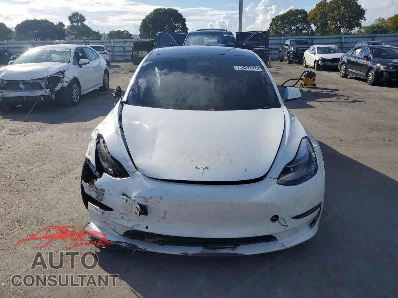 TESLA MODEL 3 2022 - 5YJ3E1EB7NF172839