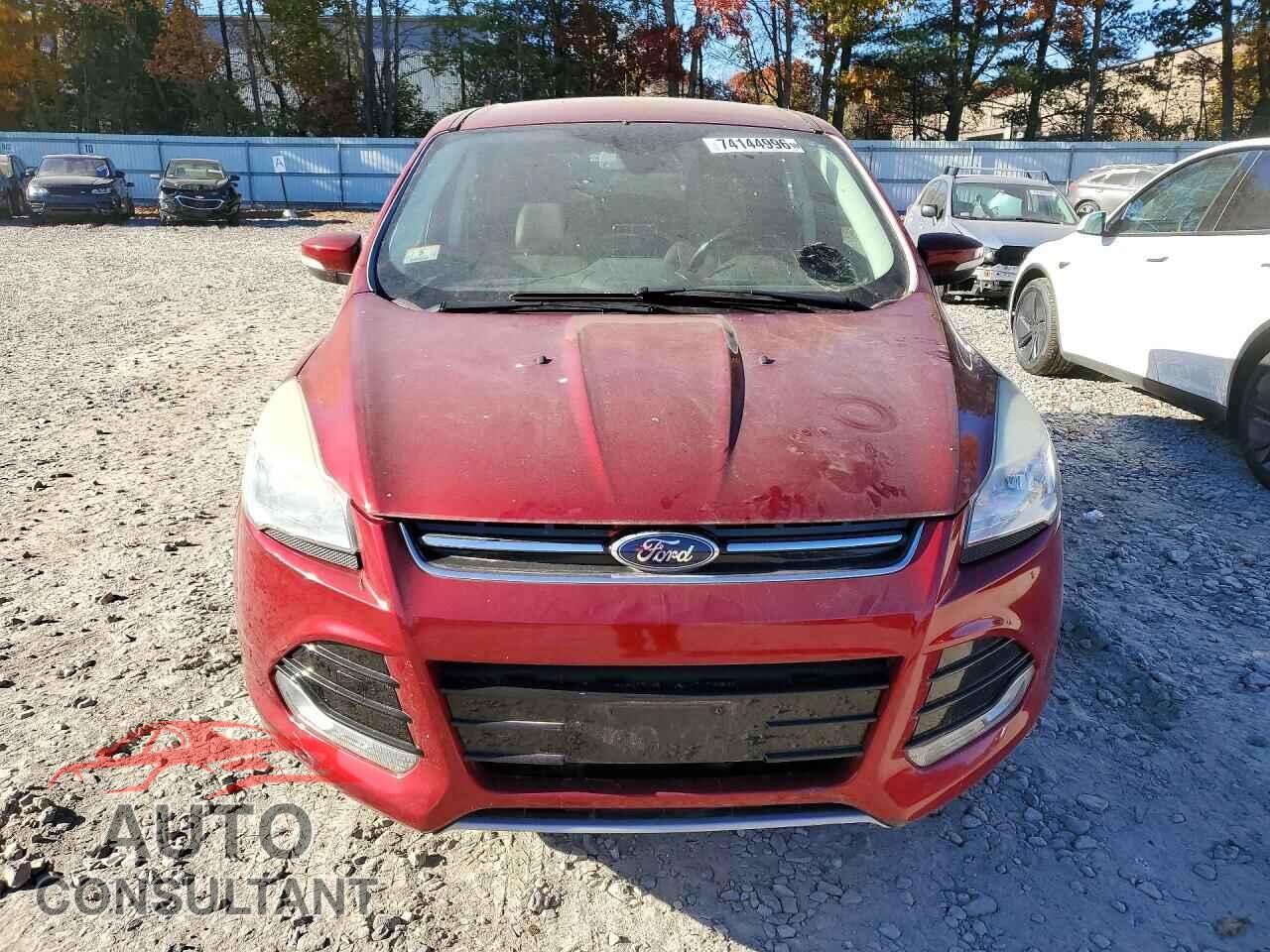 FORD ESCAPE 2013 - 1FMCU9H96DUA48671