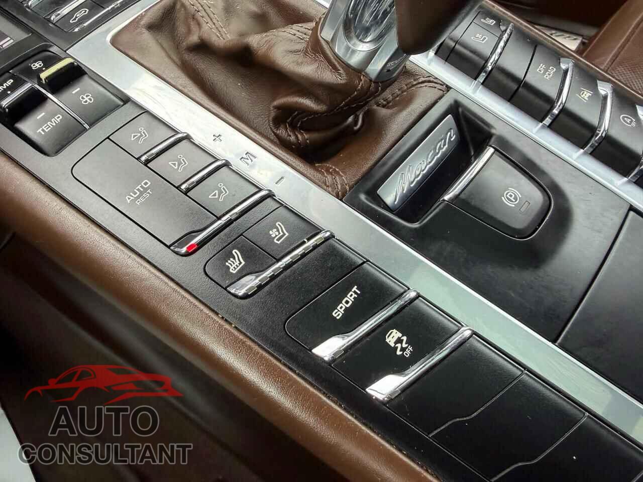 PORSCHE MACAN 2017 - WP1AB2A52HLB13283