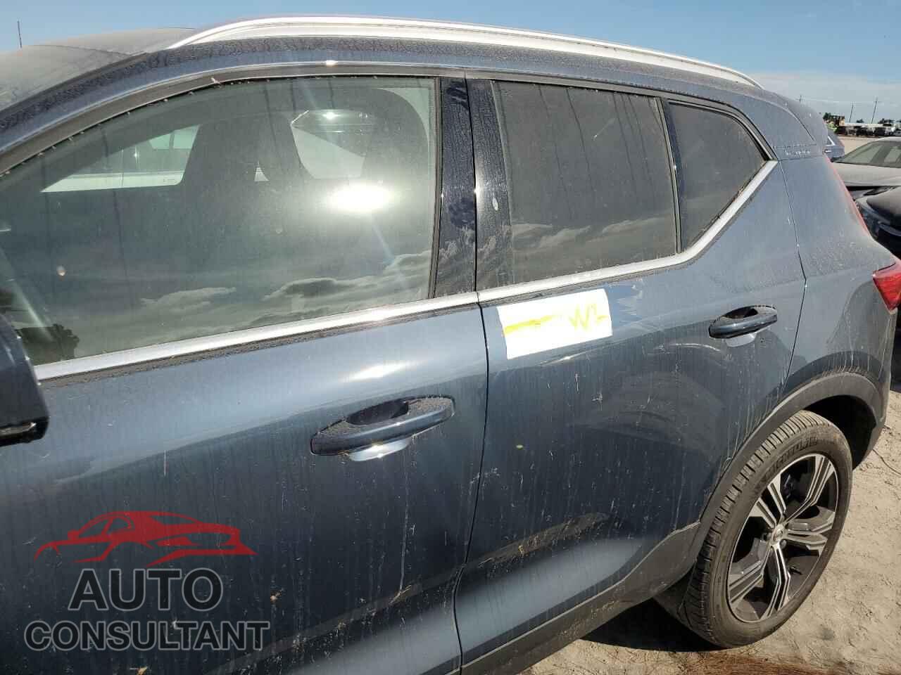 VOLVO XC40 2019 - YV4AC2HL9K2095457