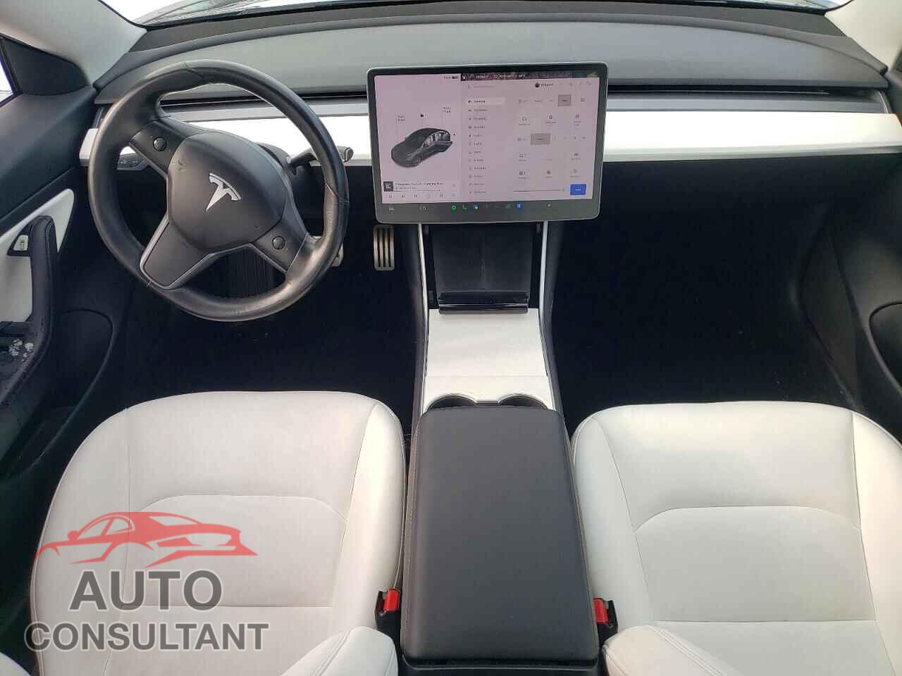 TESLA MODEL 3 2018 - 5YJ3E1EB5JF074385