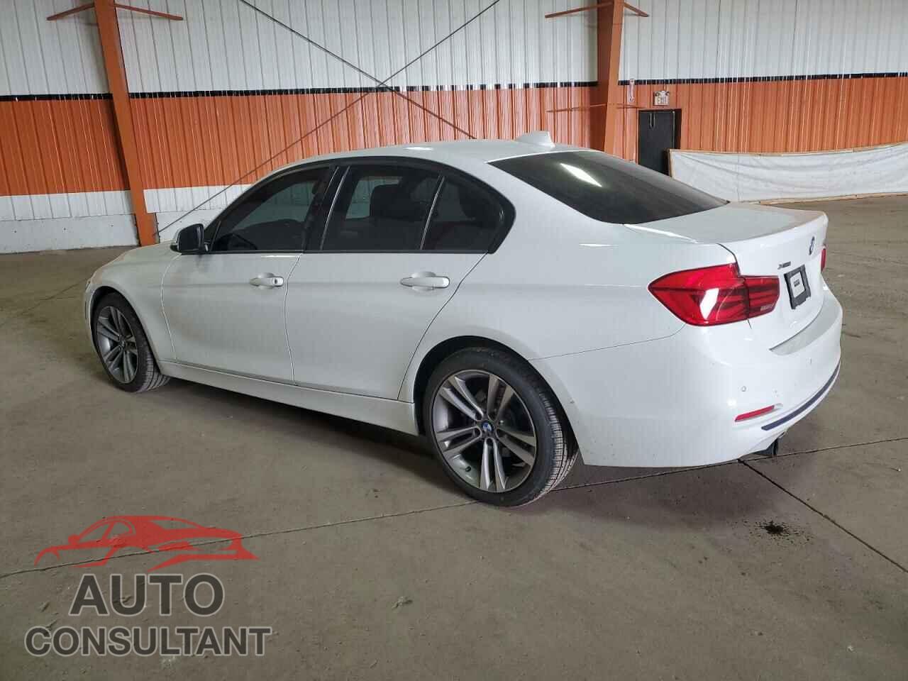 BMW 3 SERIES 2016 - WBA8E5G56GNU21637