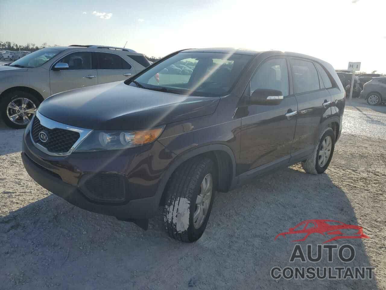 KIA SORENTO 2013 - 5XYKT3A10DG372110