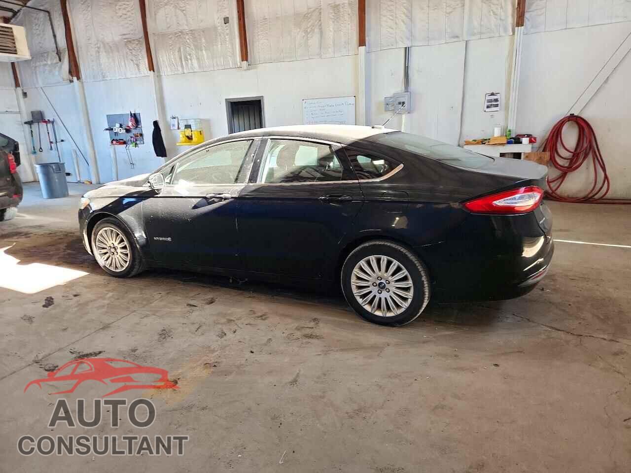 FORD FUSION 2013 - 3FA6P0LU4DR197206