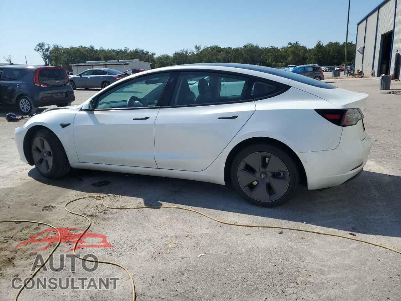TESLA MODEL 3 2021 - 5YJ3E1EA7MF098246