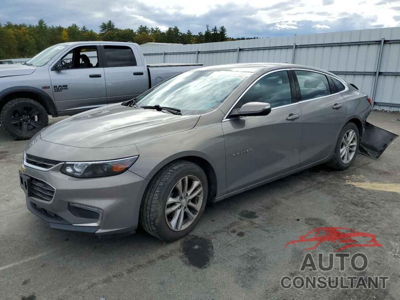 CHEVROLET MALIBU 2018 - 1G1ZD5ST7JF160528
