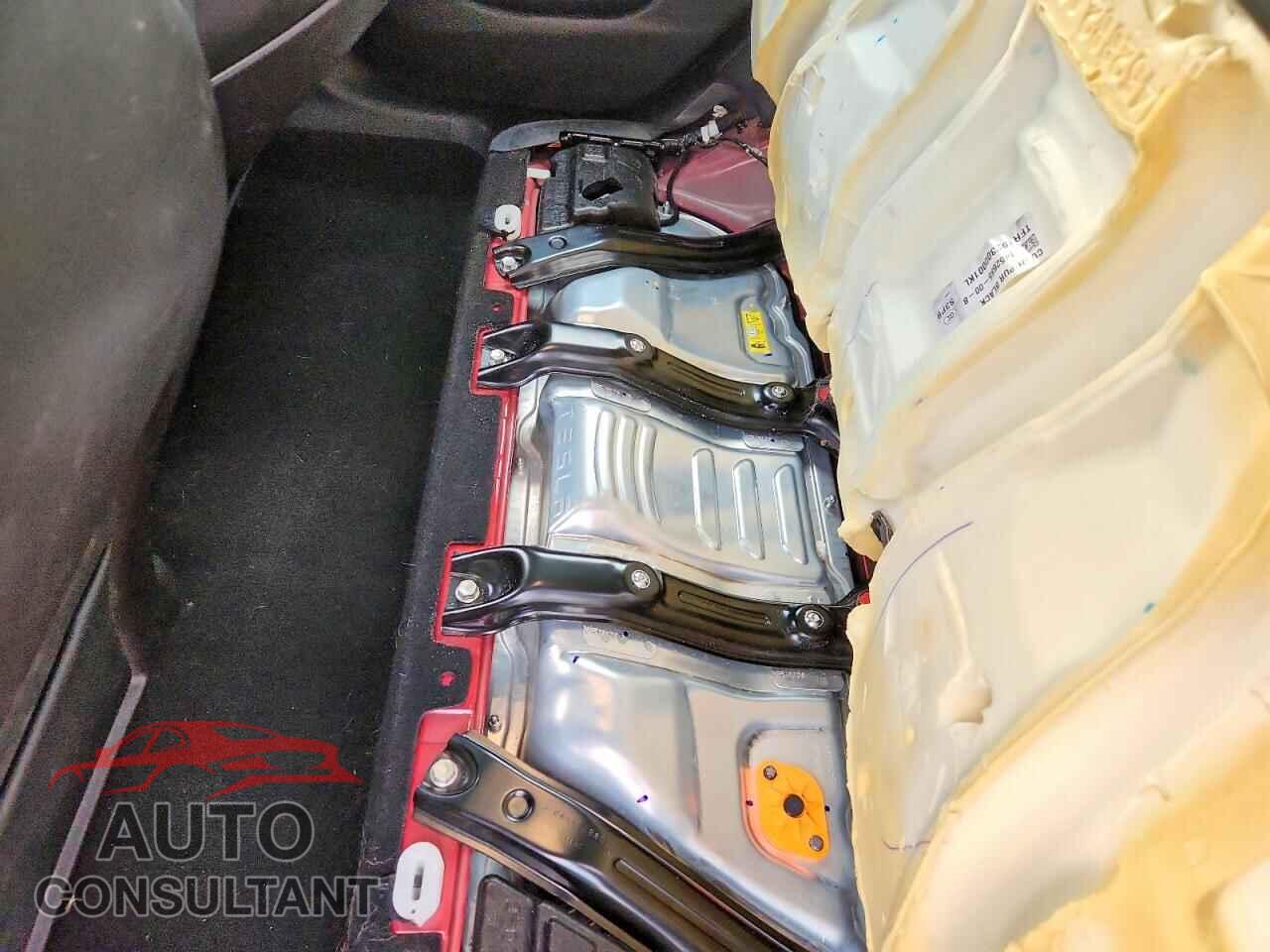 TESLA MODEL 3 2020 - 5YJ3E1EC7LF601905