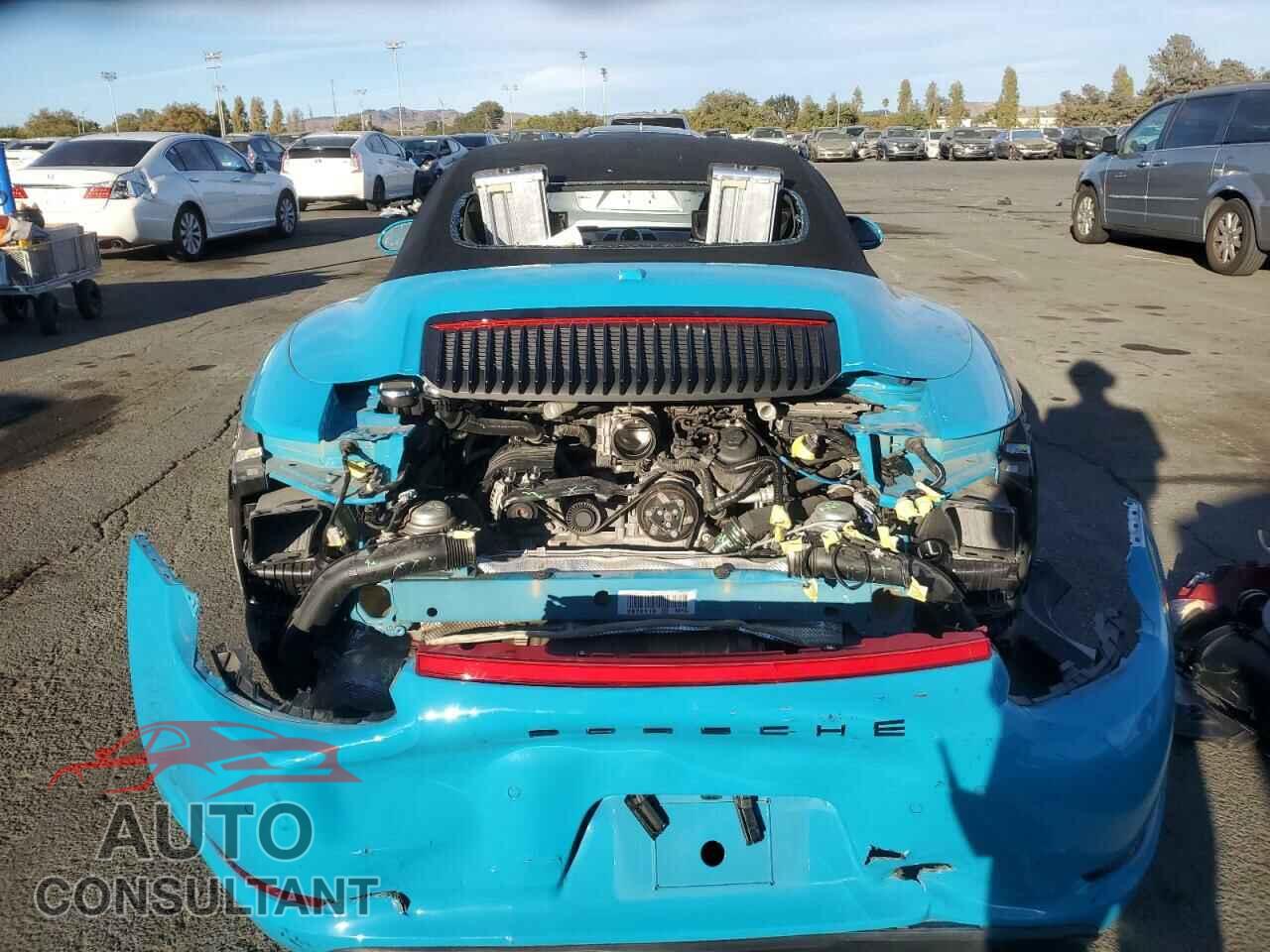 PORSCHE 911 2017 - WP0CB2A92HS156122