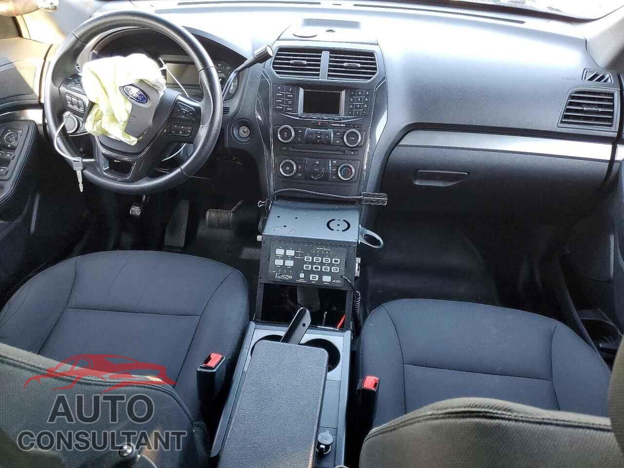 FORD EXPLORER 2017 - 1FM5K8AR9HGB55236