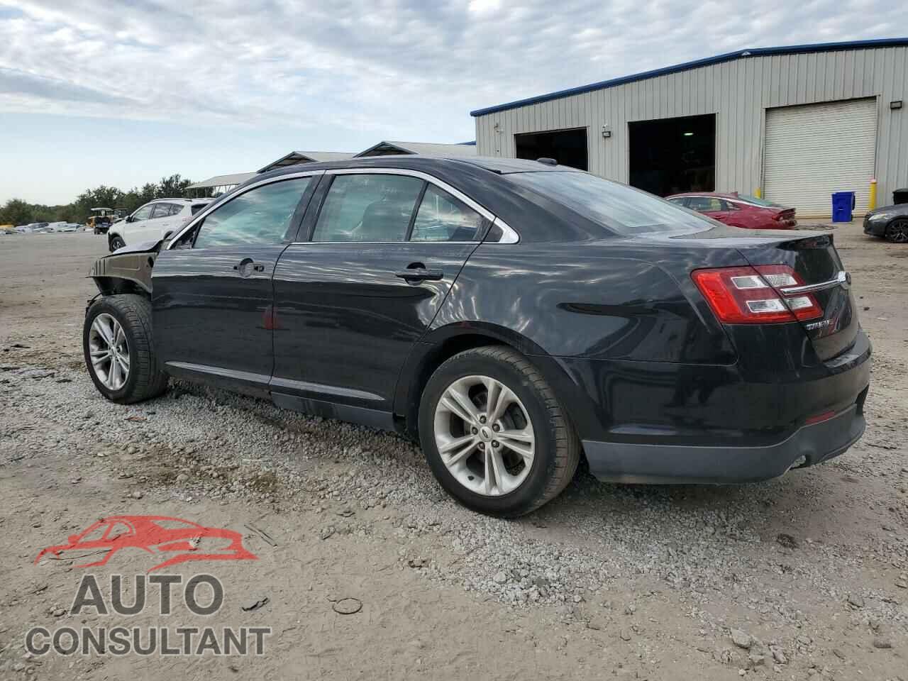 FORD TAURUS 2015 - 1FAHP2D82FG154550