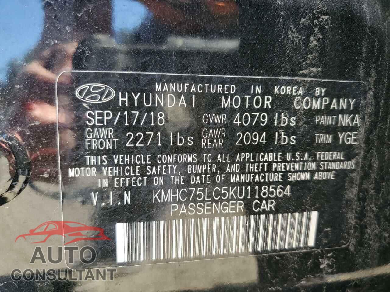 HYUNDAI IONIQ 2019 - KMHC75LC5KU118564