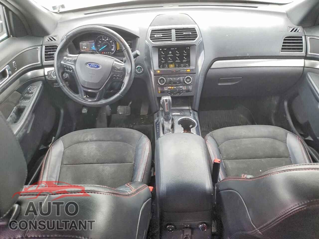 FORD EXPLORER 2018 - 1FM5K8D85JGB28608