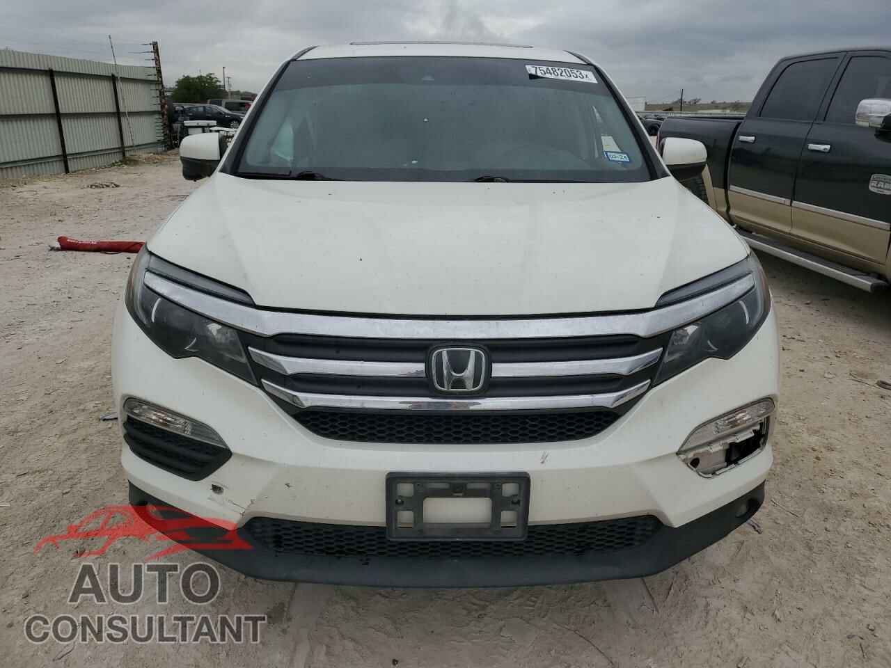 HONDA PILOT 2017 - 5FNYF6H61HB086235