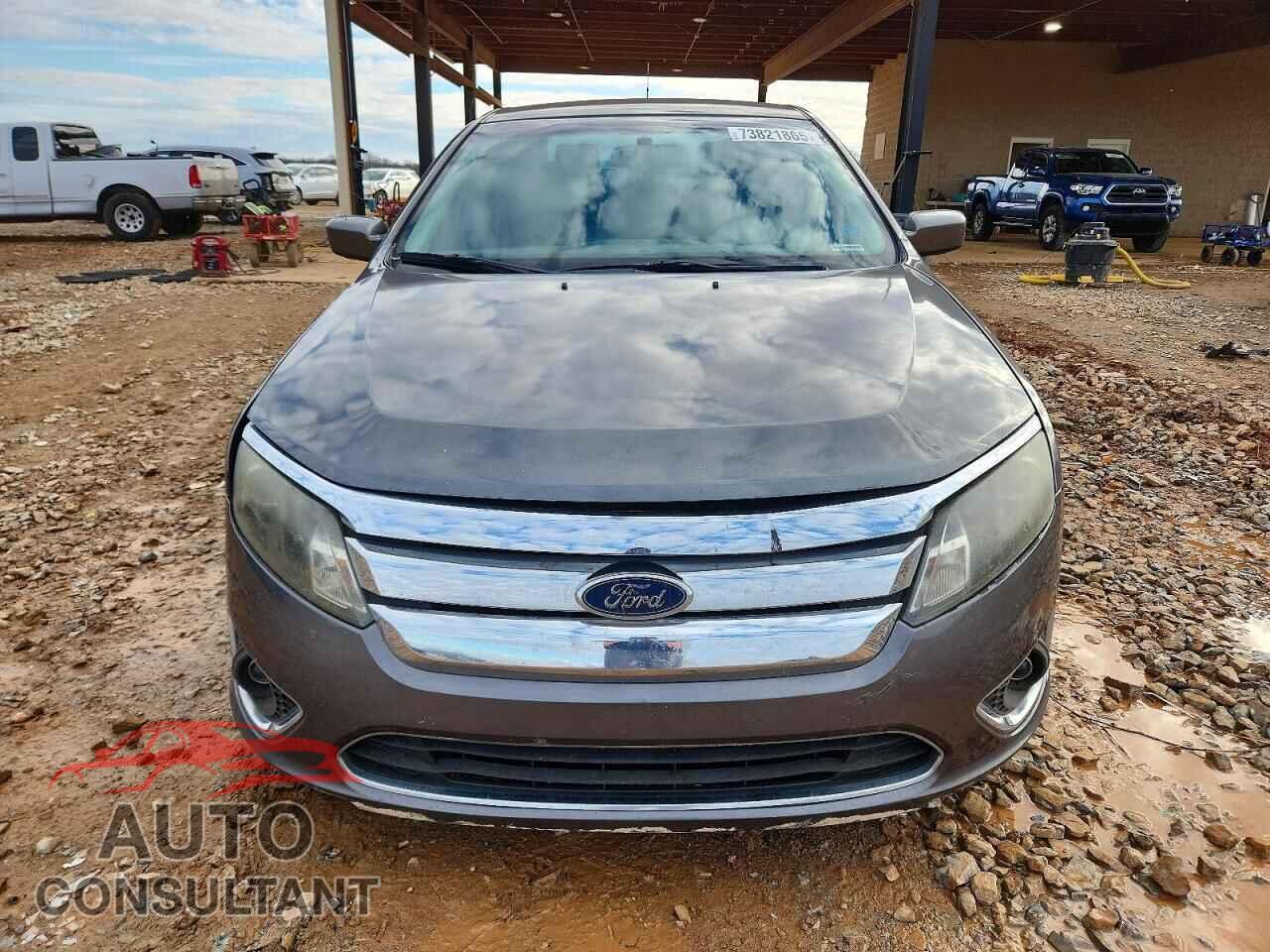 FORD FUSION 2011 - 3FADP0L31BR129635
