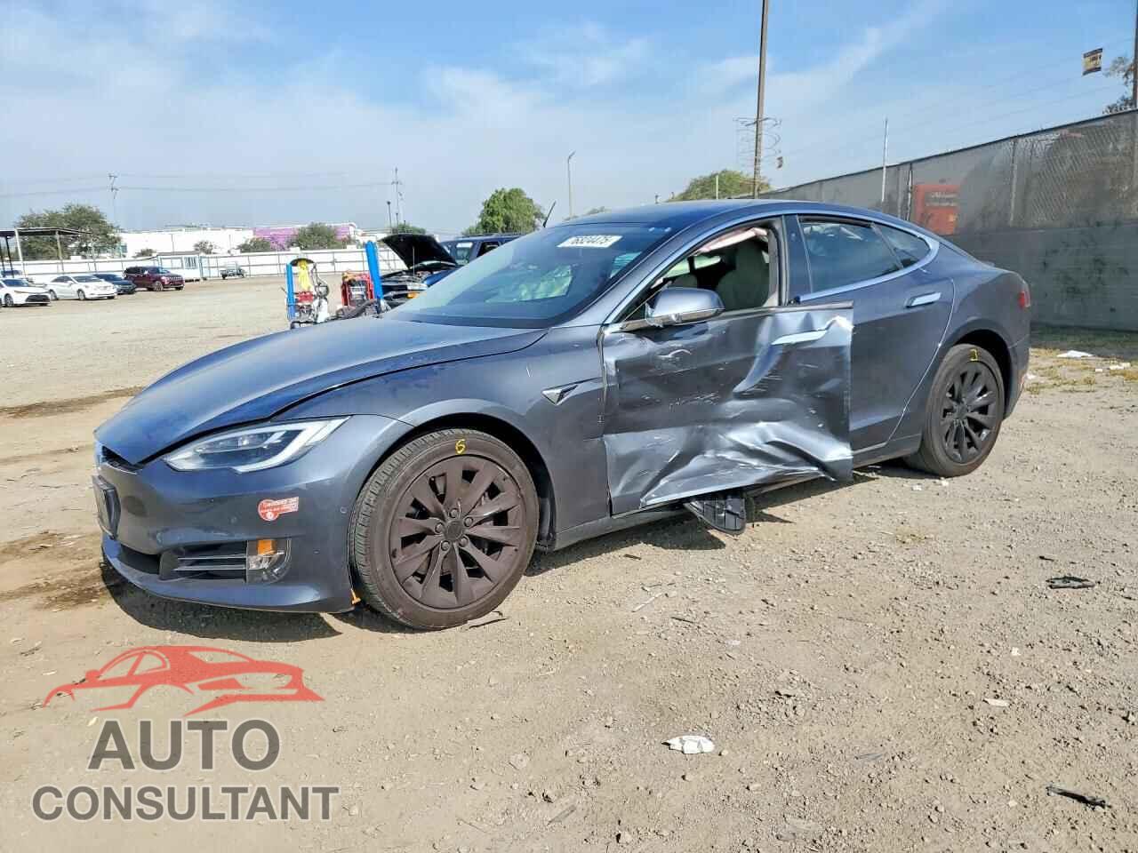 TESLA MODEL S 2018 - 5YJSA1E27JF275048