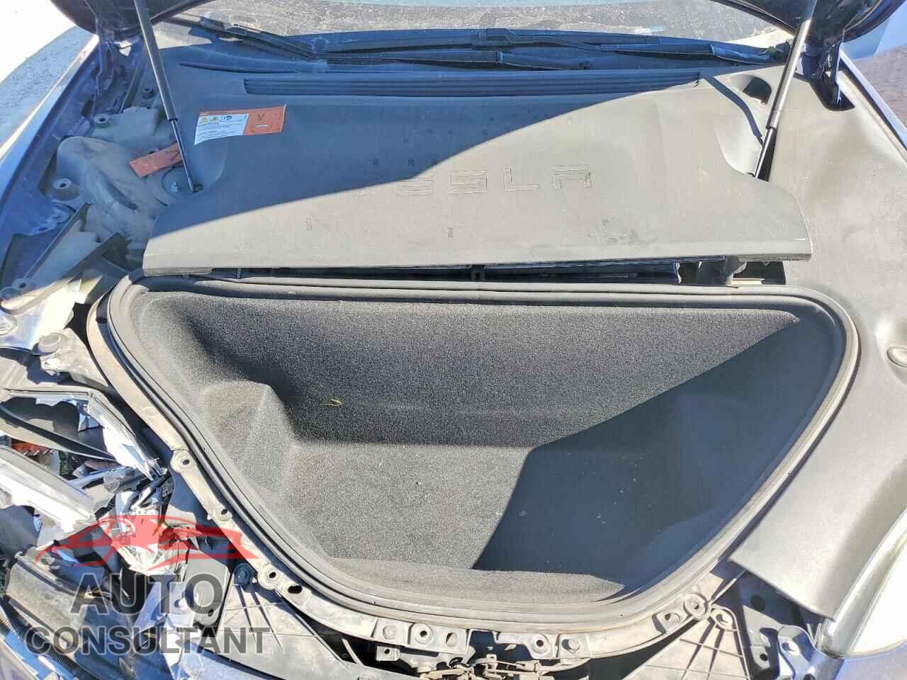 TESLA MODEL S 2017 - 5YJSA1E13HF221425