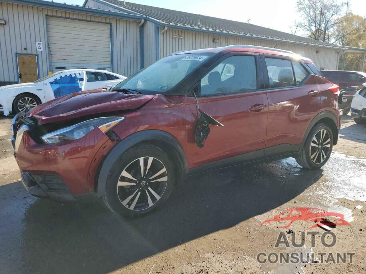 NISSAN KICKS 2018 - 3N1CP5CU2JL541059