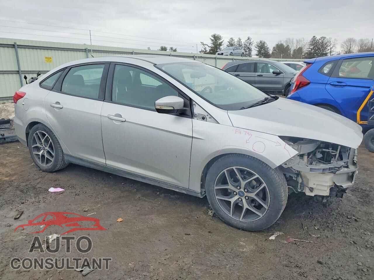 FORD FOCUS 2017 - 1FADP3H29HL242242