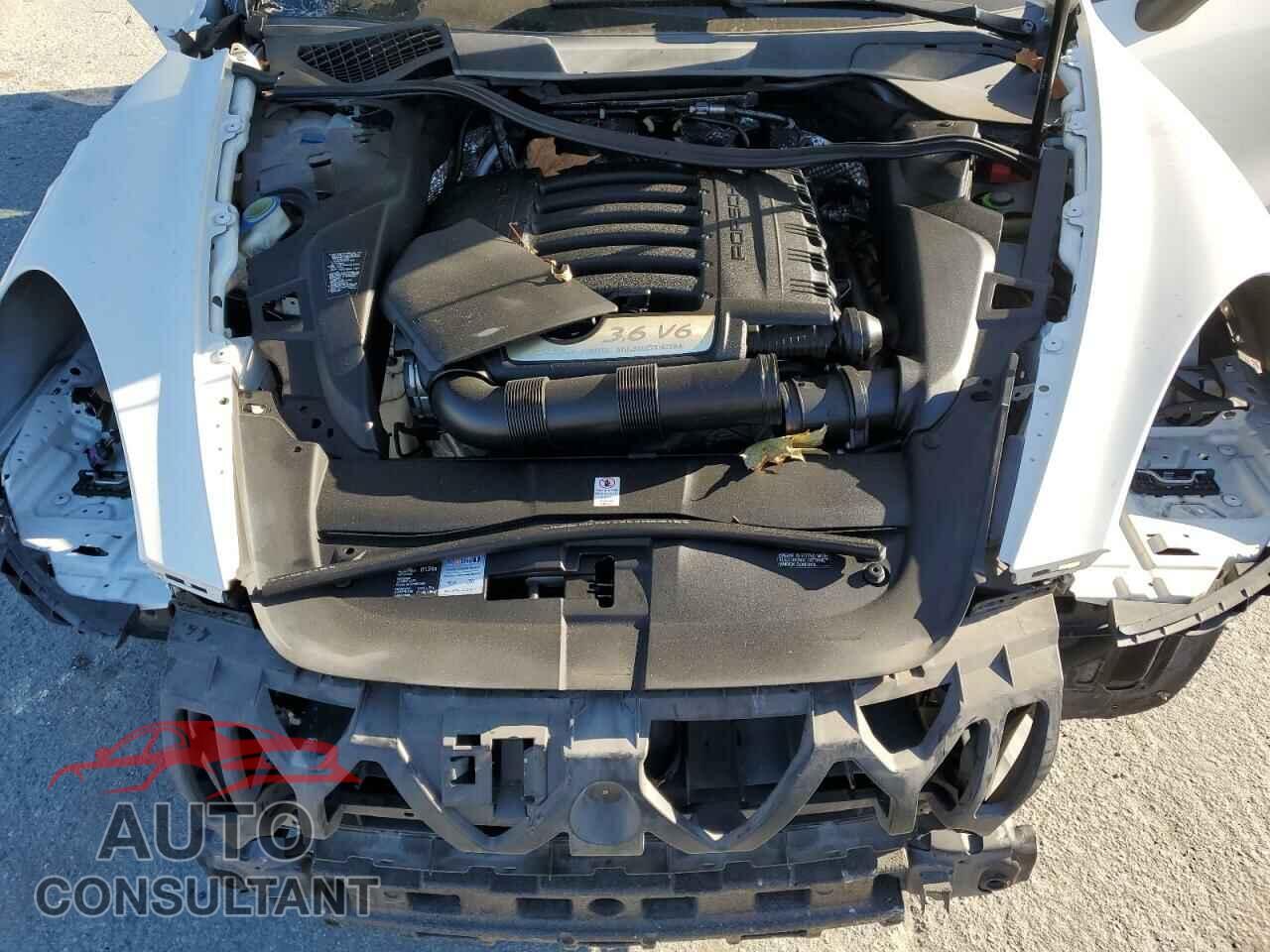 PORSCHE CAYENNE 2013 - WP1AA2A24DLA01801