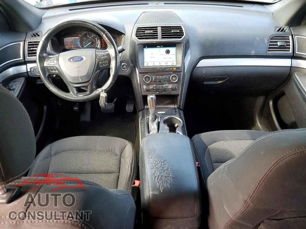 FORD EXPLORER 2017 - 1FM5K7D84HGC85681