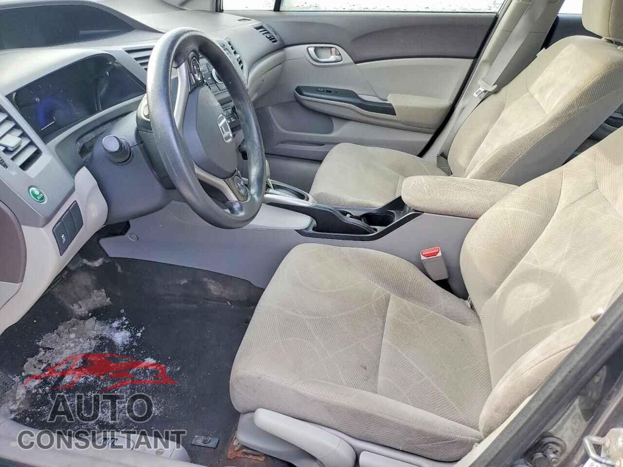 HONDA CIVIC 2012 - 2HGFB2F47CH015588