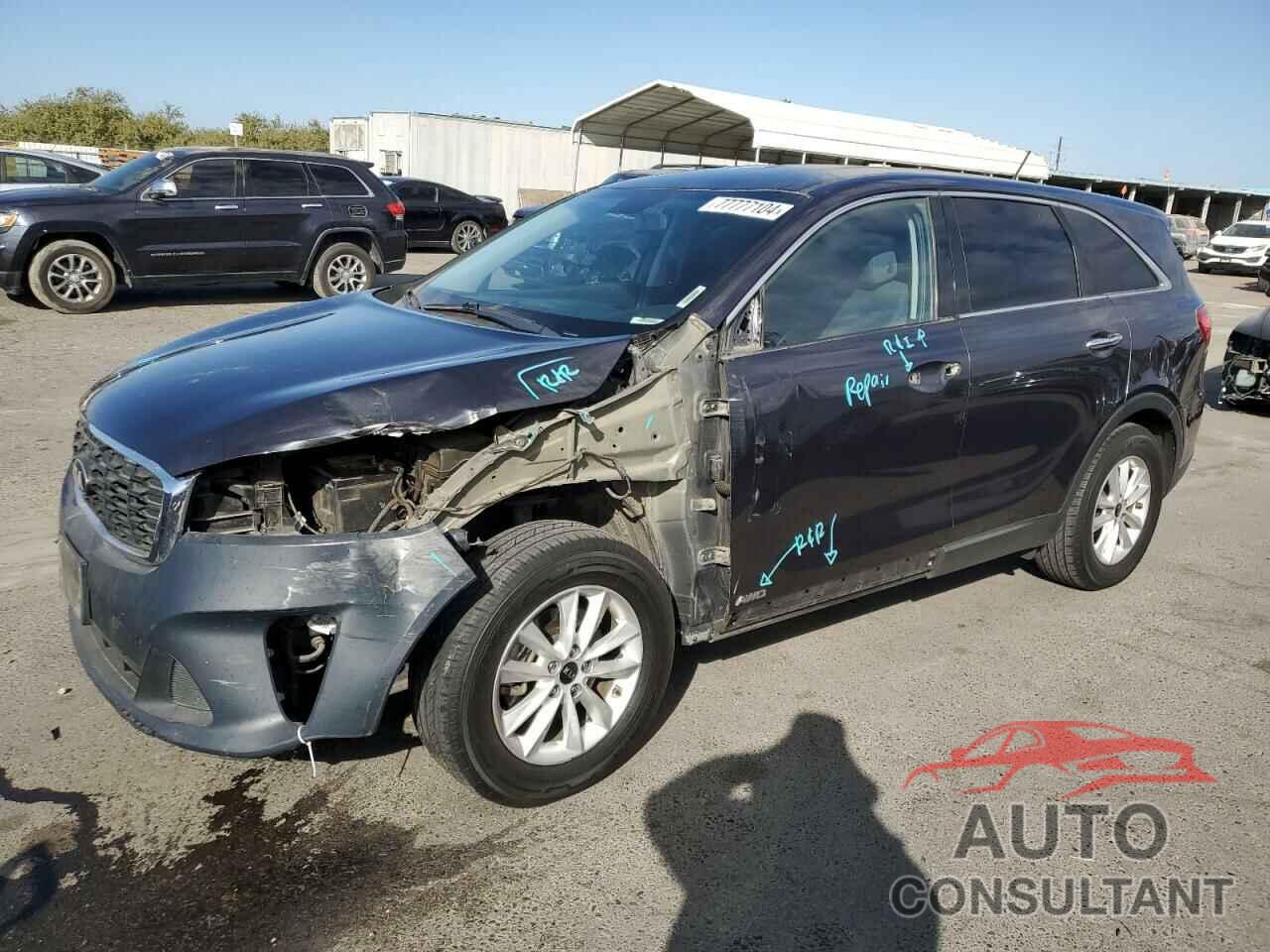 KIA SORENTO 2019 - 5XYPGDA55KG465138