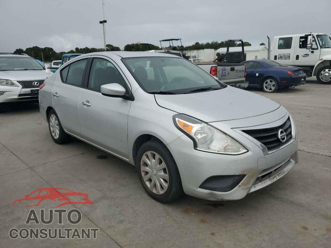 NISSAN VERSA 2017 - 3N1CN7AP5HL856320