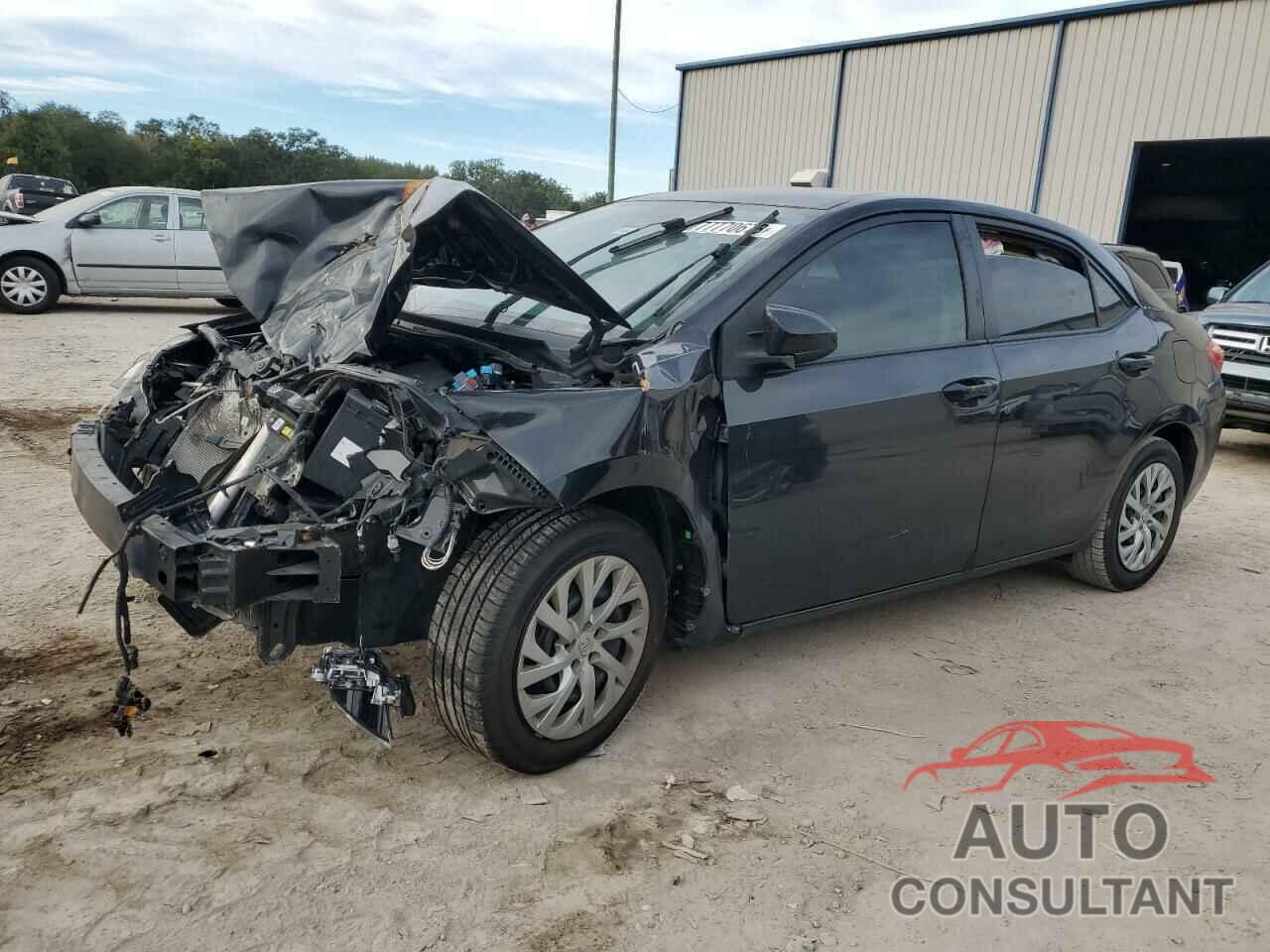TOYOTA COROLLA 2018 - 2T1BURHE3JC117709