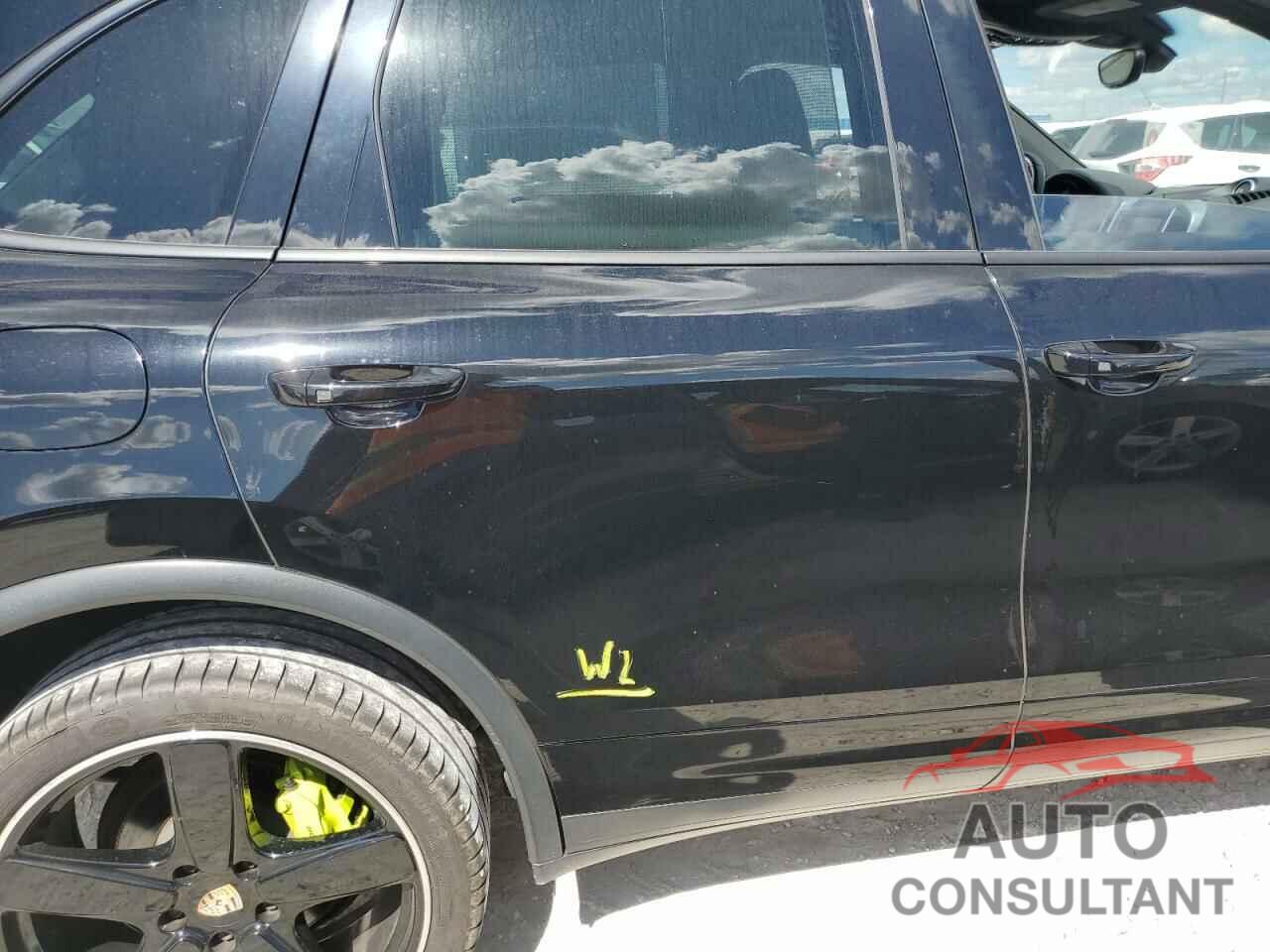 PORSCHE CAYENNE 2016 - WP1AE2A24GLA17764