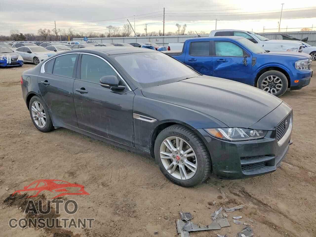 JAGUAR XE 2018 - SAJAJ4FX4JCP27771