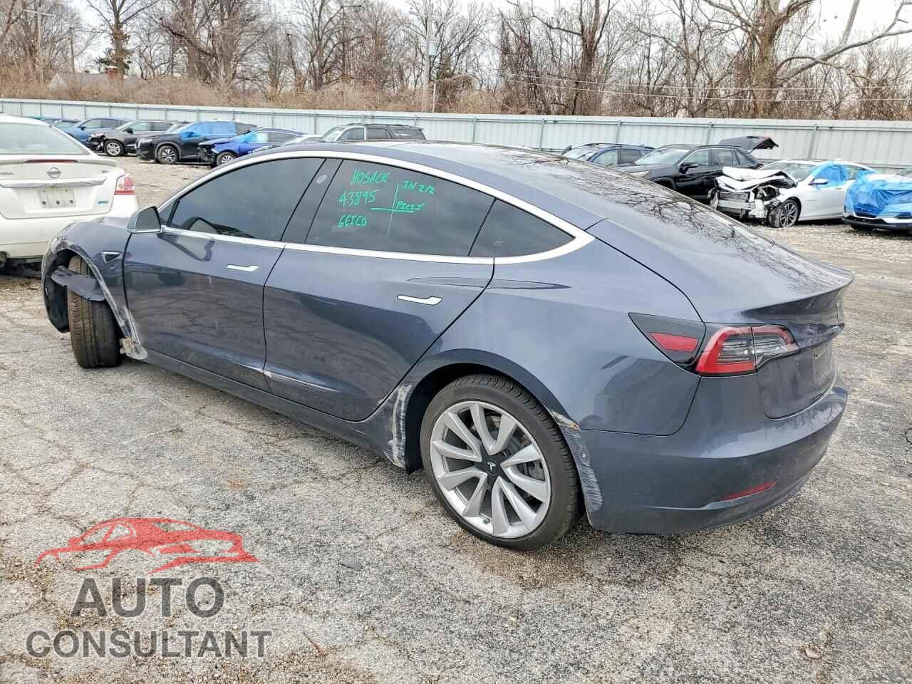 TESLA MODEL 3 2019 - 5YJ3E1EB8KF197597