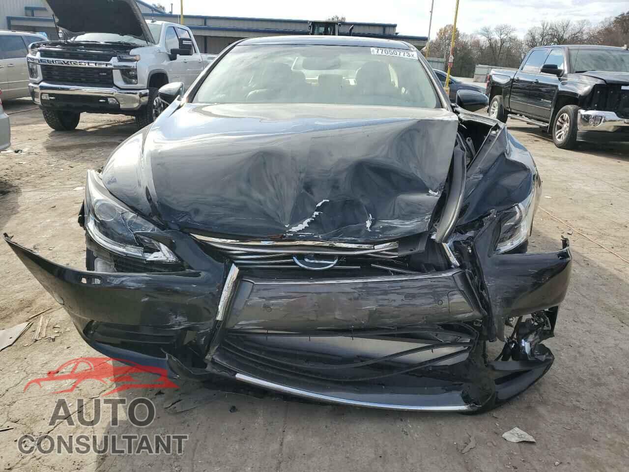 LEXUS LS460 2017 - JTHBL5EF3H5144603