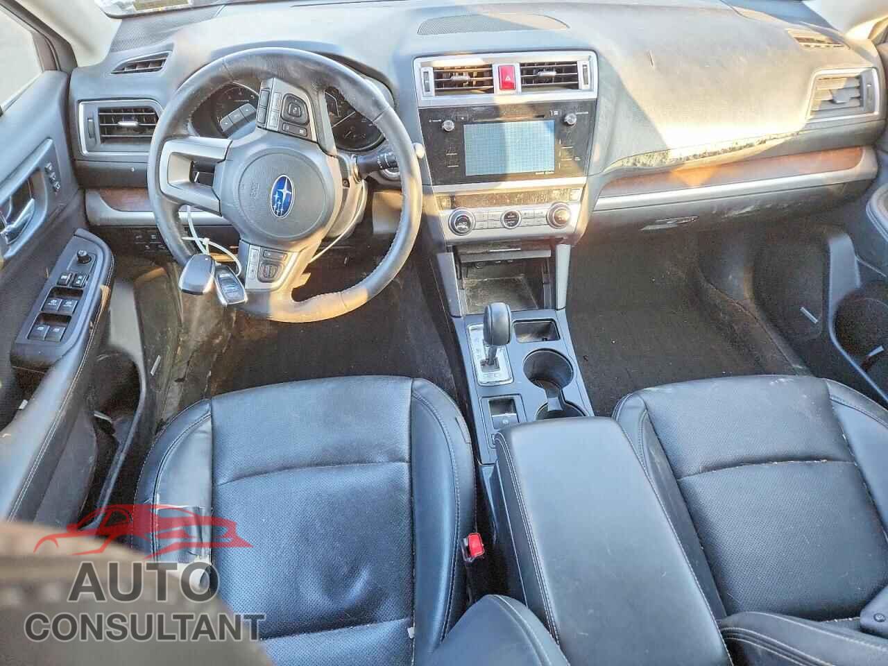 SUBARU OUTBACK 2017 - 4S4BSANC0H3230218