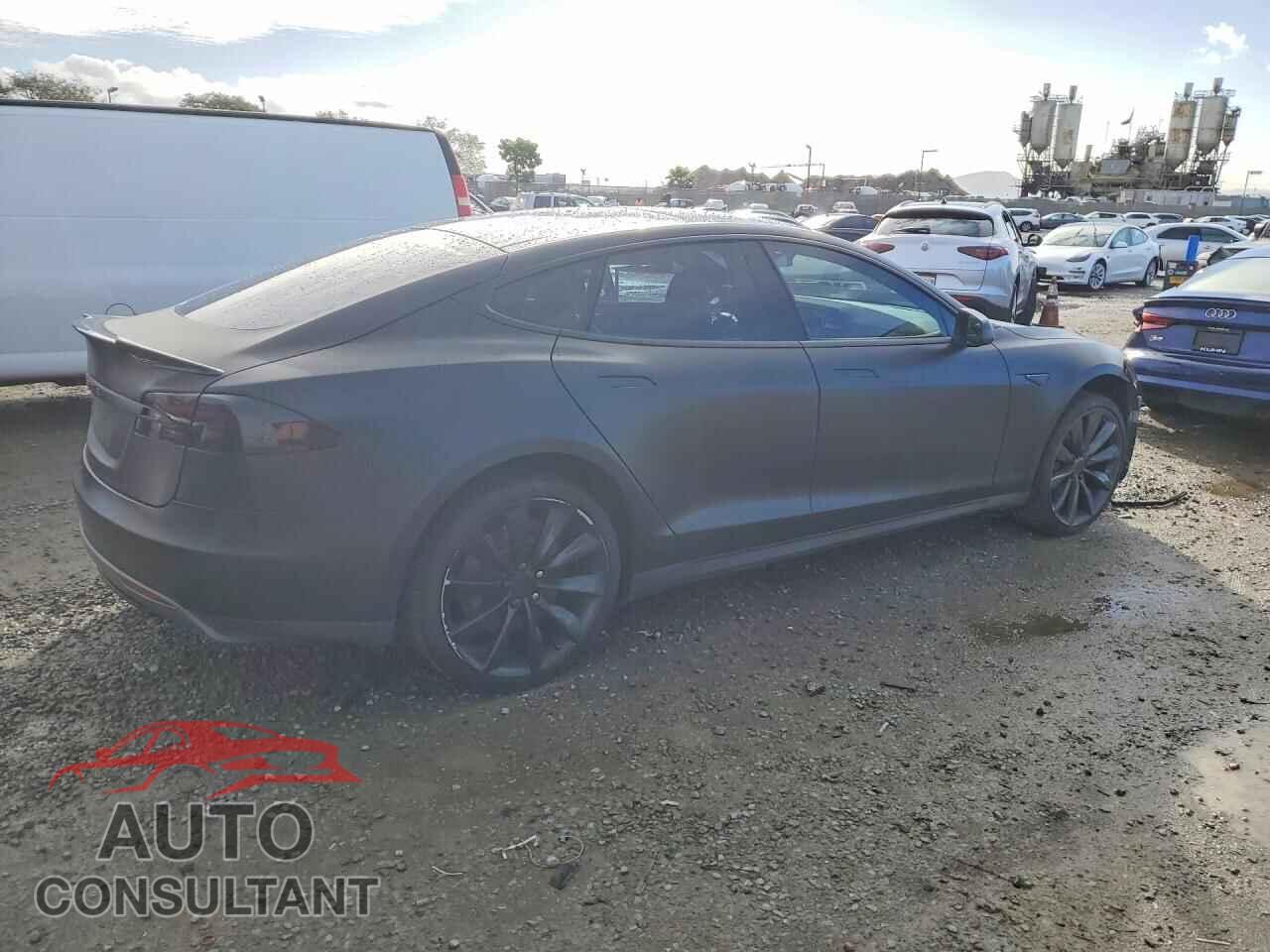 TESLA MODEL S 2015 - 5YJSA1H11FF094537
